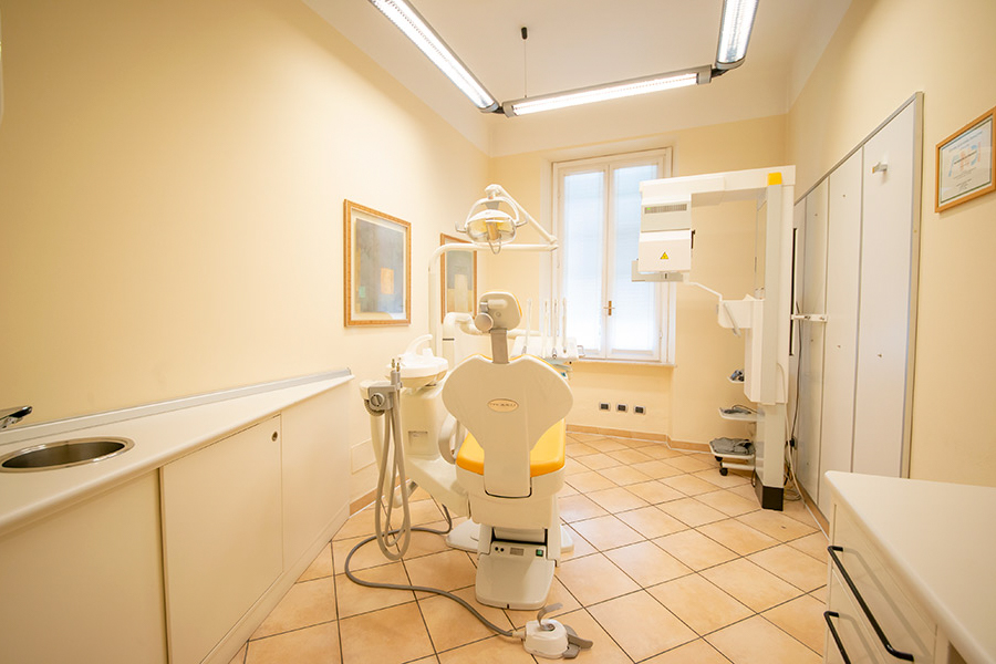 Studio dentistico Bernasconi | Dentista Saronno