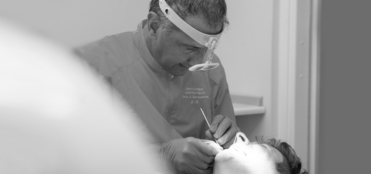 Studio dentistico Bernasconi | Dentista Saronno